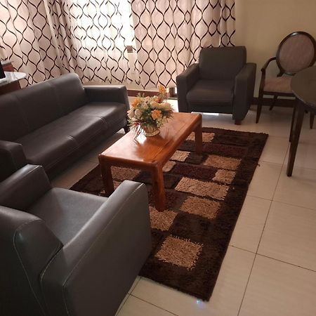 Flomi Hotel Morogoro Buitenkant foto